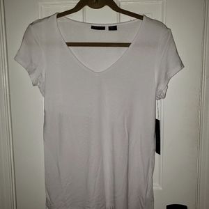 Tahari white v neck t-shirt.